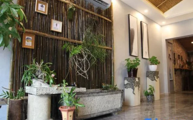 Tianzhu Mountain Tongfu Inn