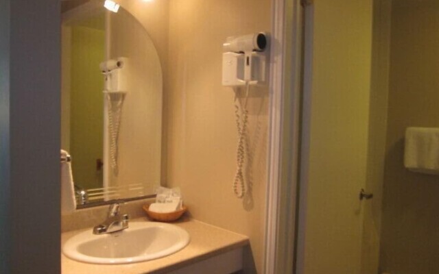 Auberge Motel Le Pigeonnier