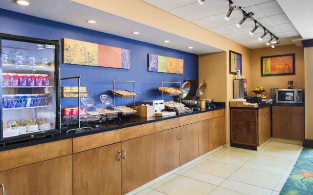 Fairfield Inn By Marriott Evansville East