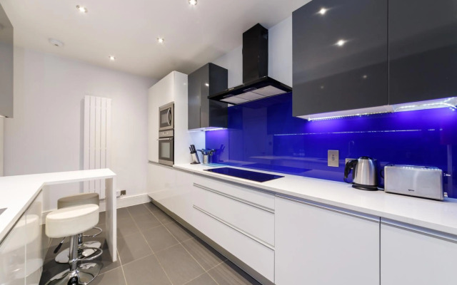 Garrick Mansions by Aeria Apartments