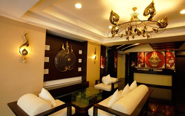 Mirth Sathorn Hotel