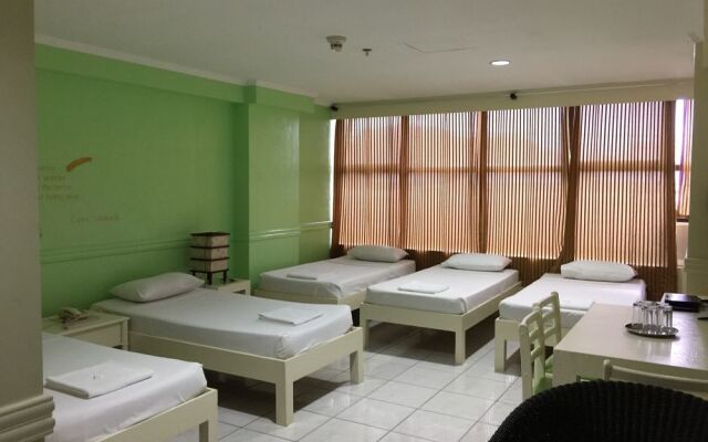 West Gorordo Hotel