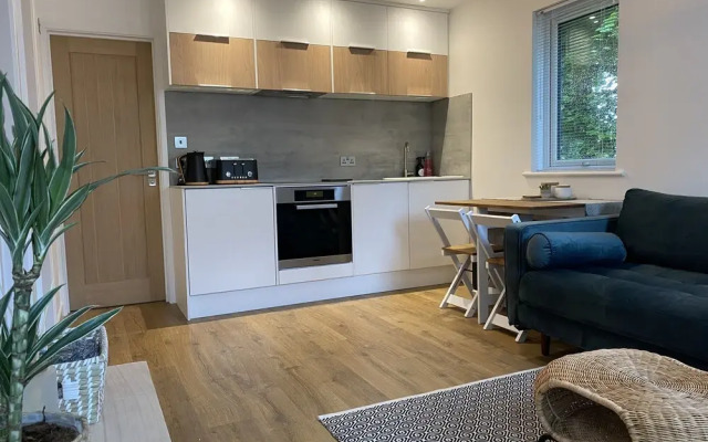 Stunning 2-bed Self Contained Oasis in Eastbourne