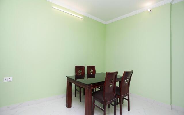 OYO 12758 Hotel Greenview Inn