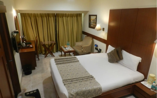 The Emerald Hotel & Executive Apartments