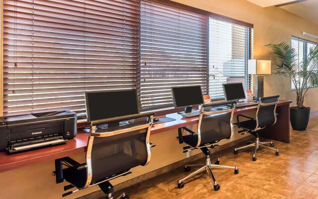 Comfort Suites Longmont