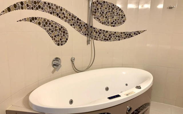 Granada Konferencia Wellness Sport Hotel