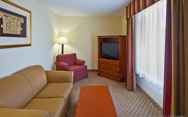 Holiday Inn Express Hotel & Suites Tampa-Fairgrounds-Casino, an IHG Hotel