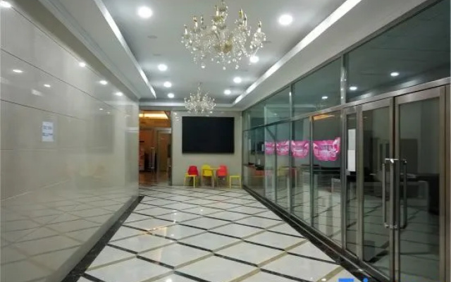Taiyuan Qinhaifeng Apartment