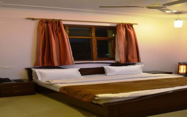 Hotel Majestic Oak Bush