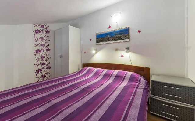 Stunning Apartment in Medulin With Wifi and 1 Bedrooms