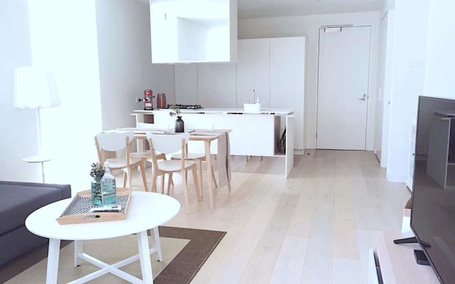 Brand New Stunning Home with Garden