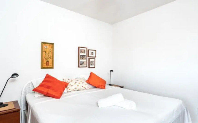 Apartment - 2 Bedrooms with Pool and WiFi - 107885