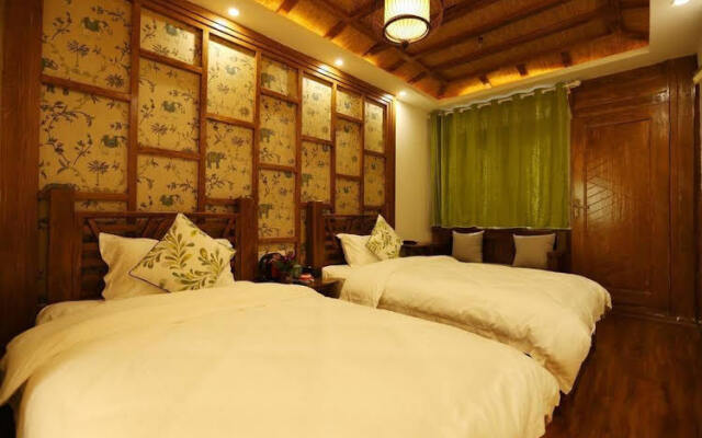Lijiang Nagelan Inn