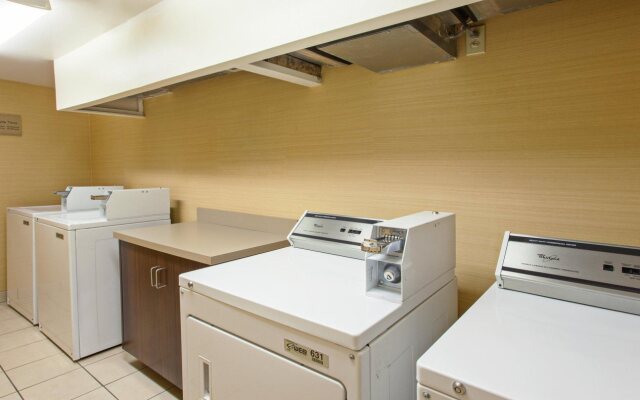 Hilton Garden Inn Monterey