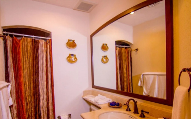 Sonoran Sky 2BR Penthouse 1508 by Casago