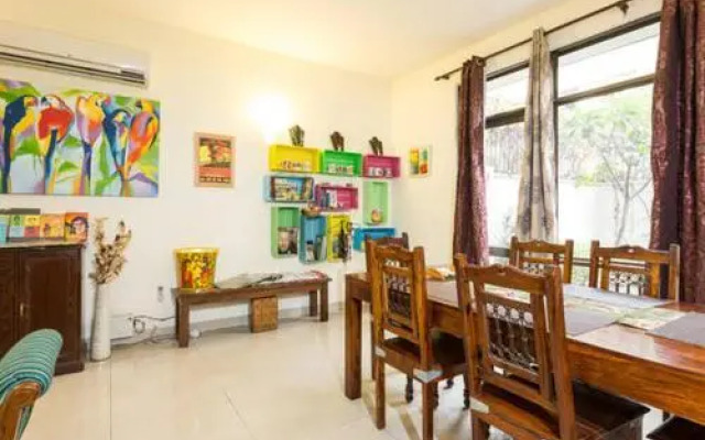 Cinnamon Homestay off Sohna Road