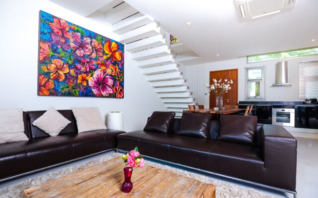 Chocolate Villa by Jetta