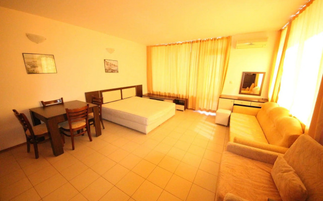 Menada Esperanto Apartments