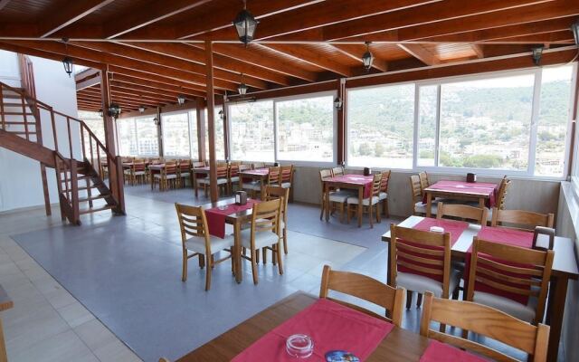 Airport Gulluk Hotel