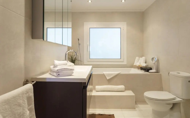 Villa Playa in Port de Pollen a