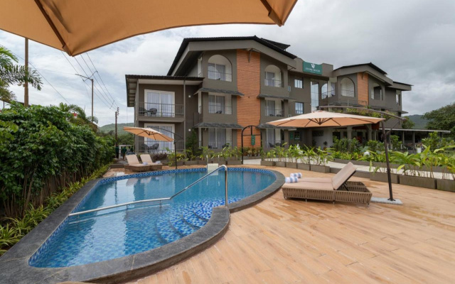 Stone Wood Hotel Amboli