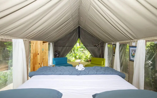 Libelula Lounge & Lodgings