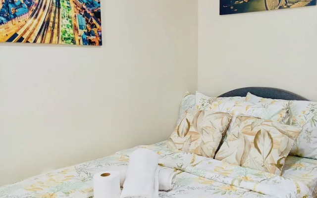 Oceanfront Condo in Dumaguete City - Perfect Getaway