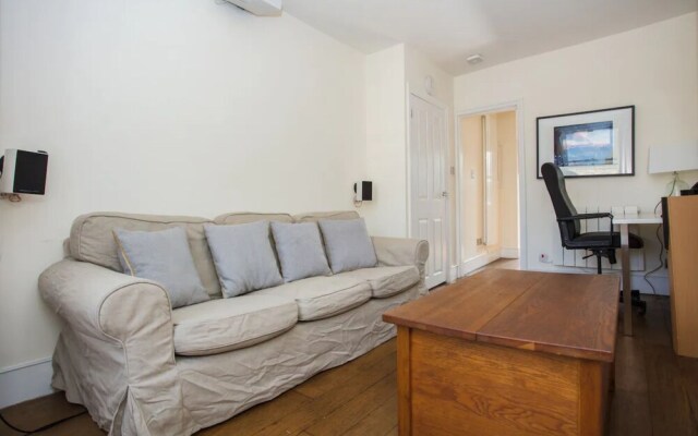 1 Bedroom Flat in West Central London