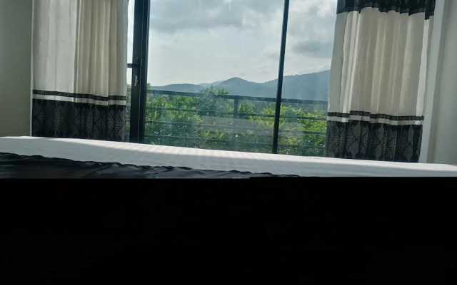 ridge boundary view