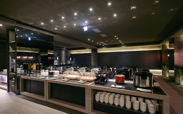 Kiwi Express Hotel - Jiuru