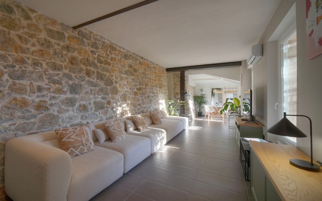Ref 682660 in Cannes
