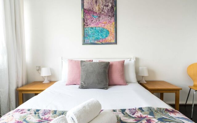 A Skyhigh Stay for 2 in Vauxhall London