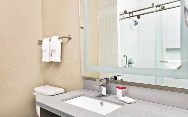 Ramada Marina Del Rey