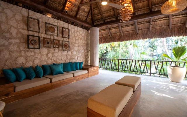 Prana Boutique Hotel