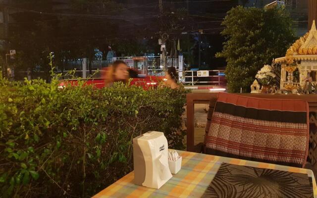 Pipikuku Hotel & Restaurant