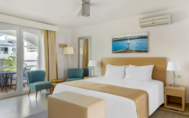 White Sands Beach Club