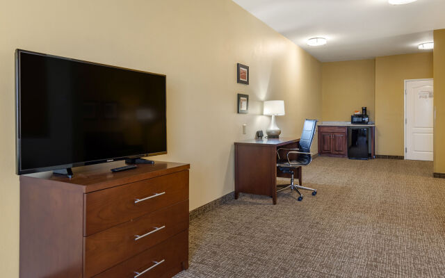 Comfort Suites Montgomery East Monticello Dr.