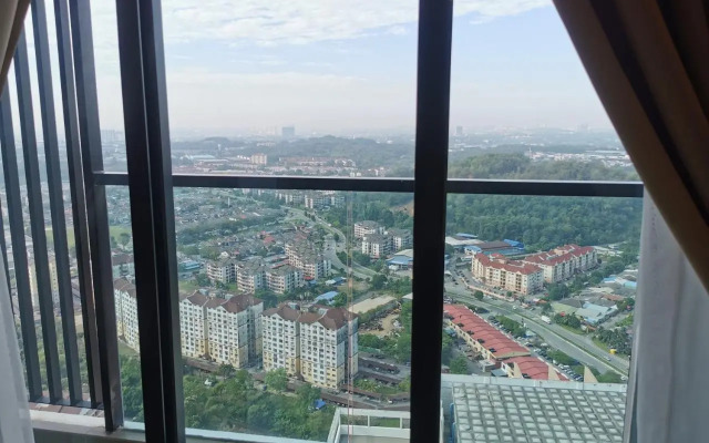 Apple Home 1 @ Menara Simfoni/Symphony Tower C180/Cheras/Mines/Balakong/Kuala Lumpur