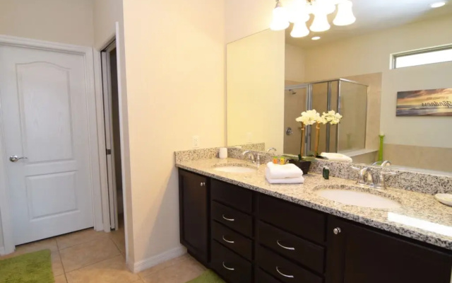 Westside, Kissimmee, US