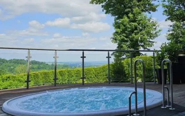Malinowy Dwór Hotel Medical SPA
