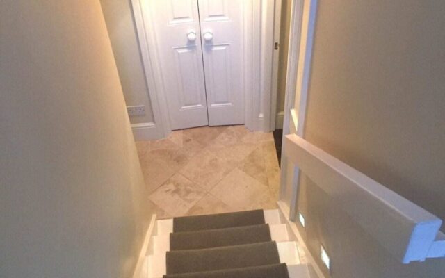 2 Bedroom Apartment off Portobello Road