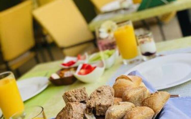 Villa Oliva Boutique Rooms
