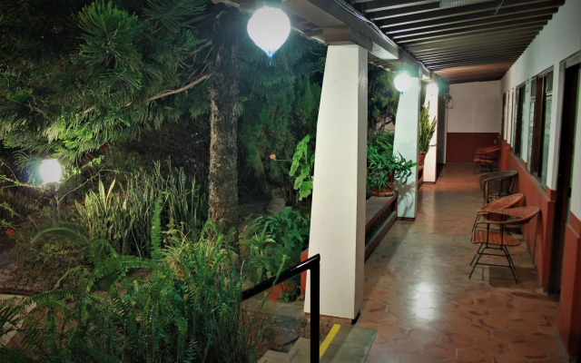 Hotel Embajadoras