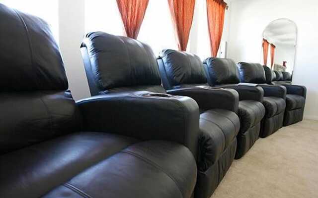 Jewel Estates - Golf Cribs