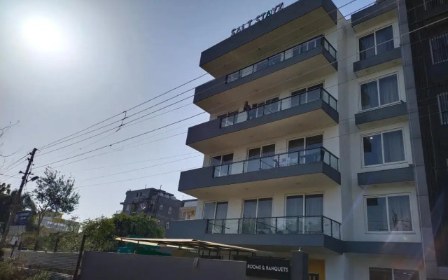 Saltstayz Select - Near Sohna Road City Center