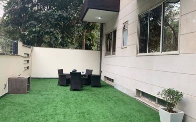 The Asian Suites Galleria