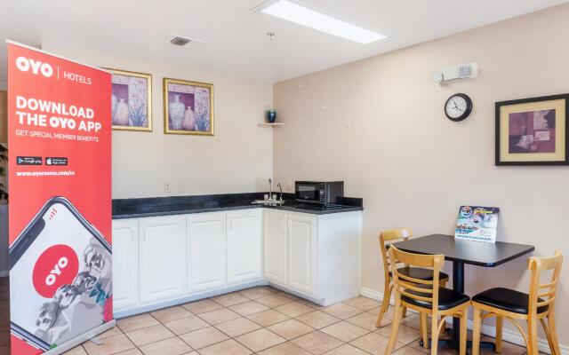 OYO Inn & Suites