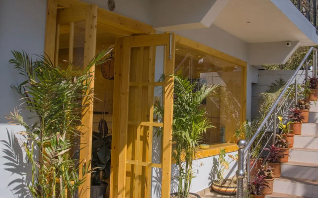 Ghar Bar Boutique Stay & Cafe