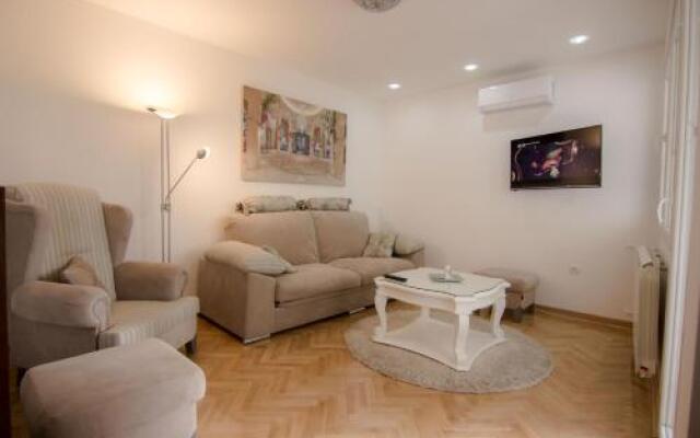 Apartments near St. Sava Temple